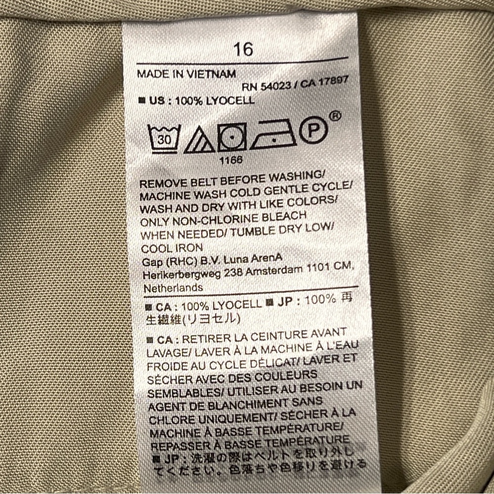 Banana Republic Khaki Tan Paperbag Tie Waist Pleated Shorts Size 16 - Picture 9 of 14